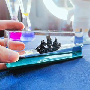 Creative Cruise Ship Drift Bottle for Unique Home Decor